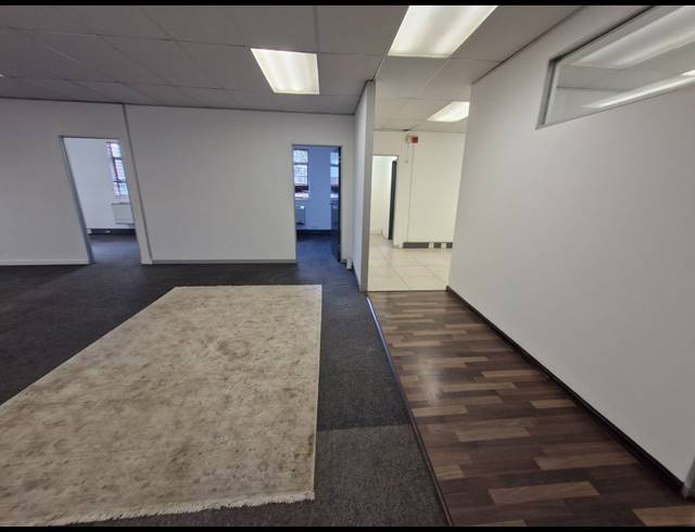211M² OFFICE TO LET IN BARDENE